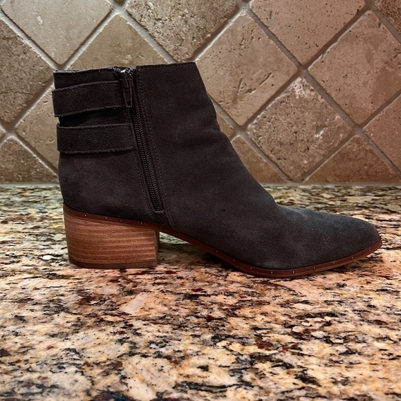 Bleecker & Bond Georgia Leather Suede Grey Ankle Boots Size 10 - Picture 8 of 11